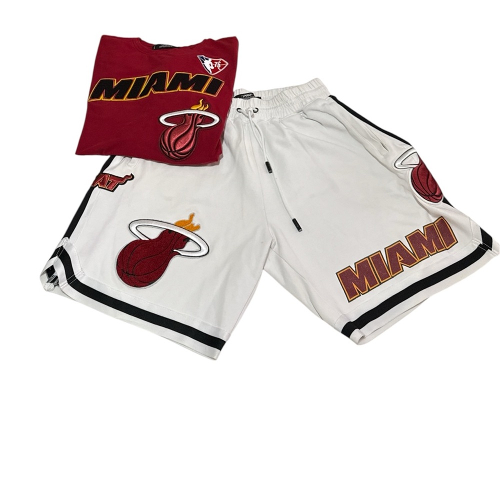 Miami Heat White and burgundy Men's Shorts set size Xl